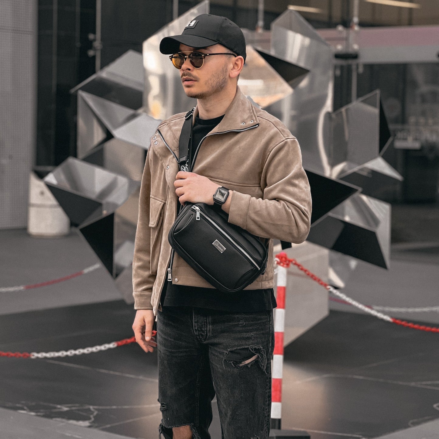 Francesco Messenger Crossbody Bag